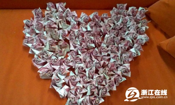 ���壺����С����20���ֽ��۳�999��ֽõ����顾2��