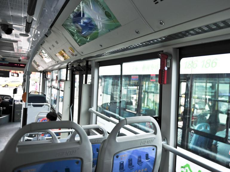 ���壺���Ϲ����������������˿�Ѹ����ɢ��3��