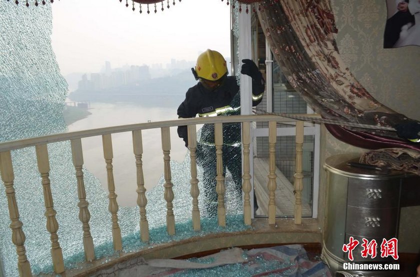 ���壺����һ����¥��ش�������ɹ�� �����������ա�2��