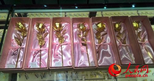 ÿ���õ�嶼��һ�ݵ����ף��