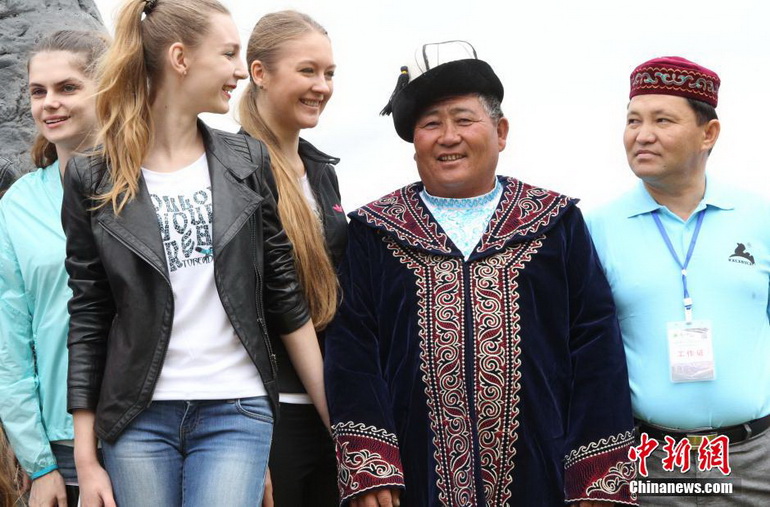 ���壺����ģƷ������� ���������ʹ�߽��½���8��