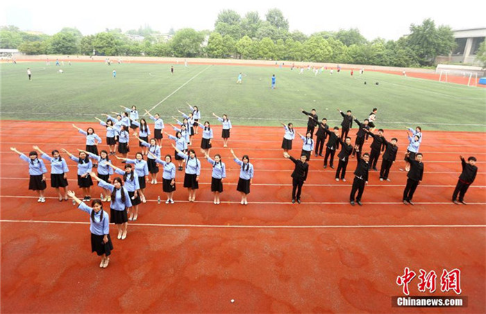 ���壺��ѧ�������ഺ�� ��ҵ�մ���ʮ�㡾8��