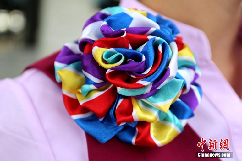 ����:�����߽㻻װӭ�ϸ�������ͨ��5��