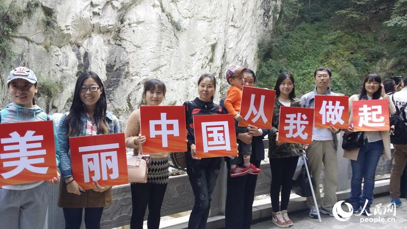 �����ο��ֱֳ��ﳫ����������