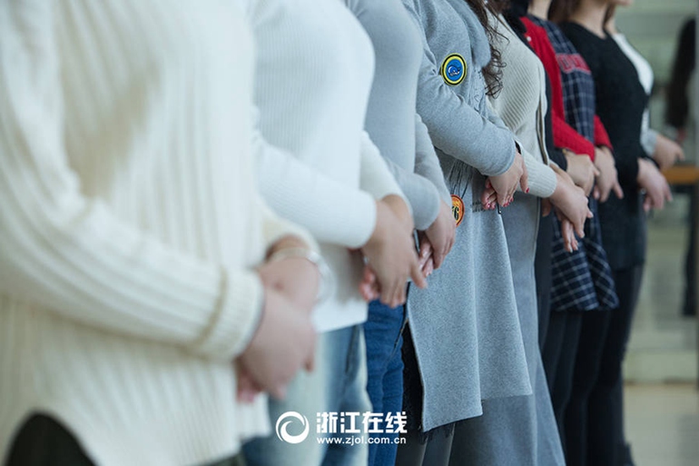 ���壺�ڶ������绥�������־Ը���������ʾ�ѡ�3��