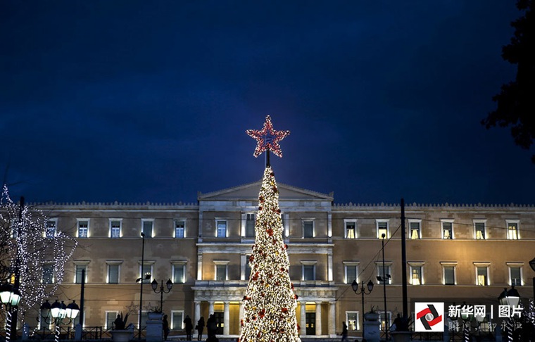 ����ʱ��2015��12��4�գ�ϣ���ŵ�����¥ǰ������һ�ŵ�����ʥ������