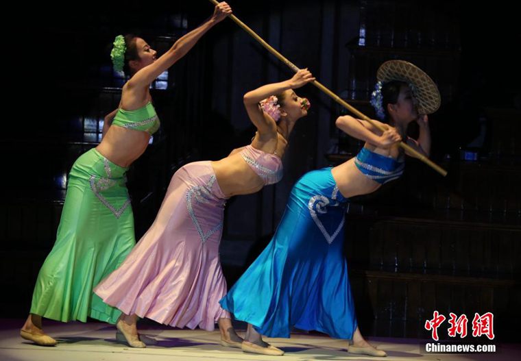 高清：“文化中国·四海同春”悉尼上演 与华人华侨共迎猴年