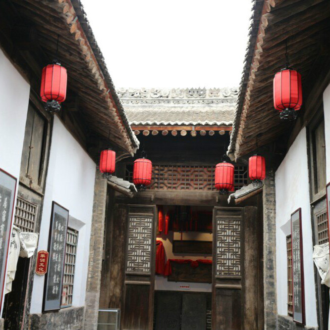 陕西省-韩城市中华文明重要发祥地之一，也是史圣太史公司马迁的故乡，古称“龙门”、“夏阳”、“少梁”。2006年成为陕西唯一一座以县级城市身份获得“中国优秀旅游城市”的城市。