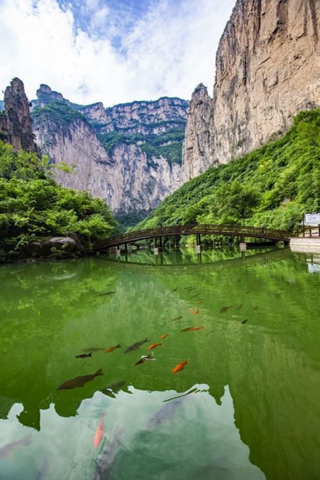 山水相间通天峡